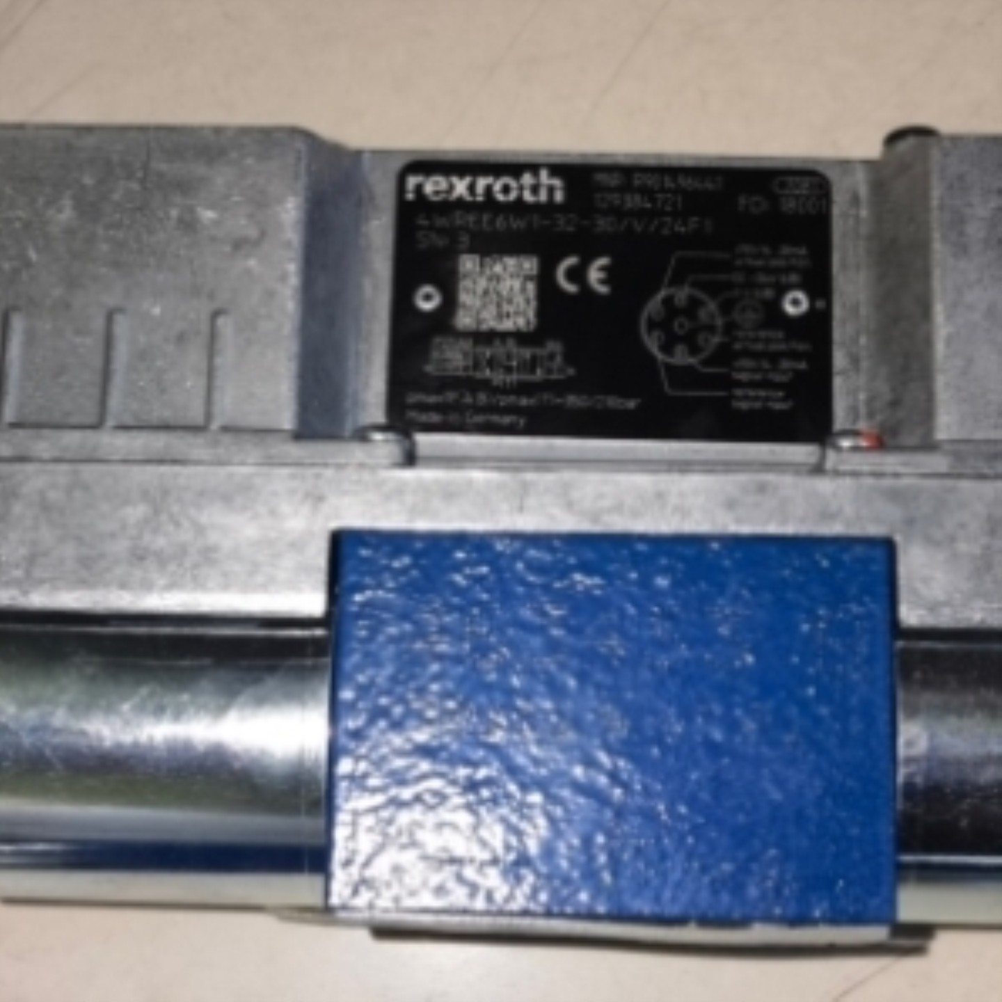 售前询价议价R901526177 液压比例方向阀 4WREE6EB08-3XV24F1