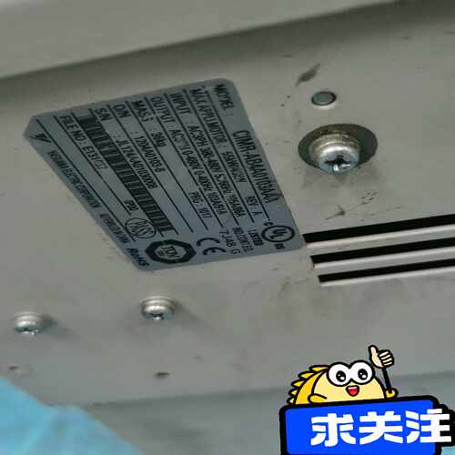 变频器CIMR-AB4A0103AAA，45KW