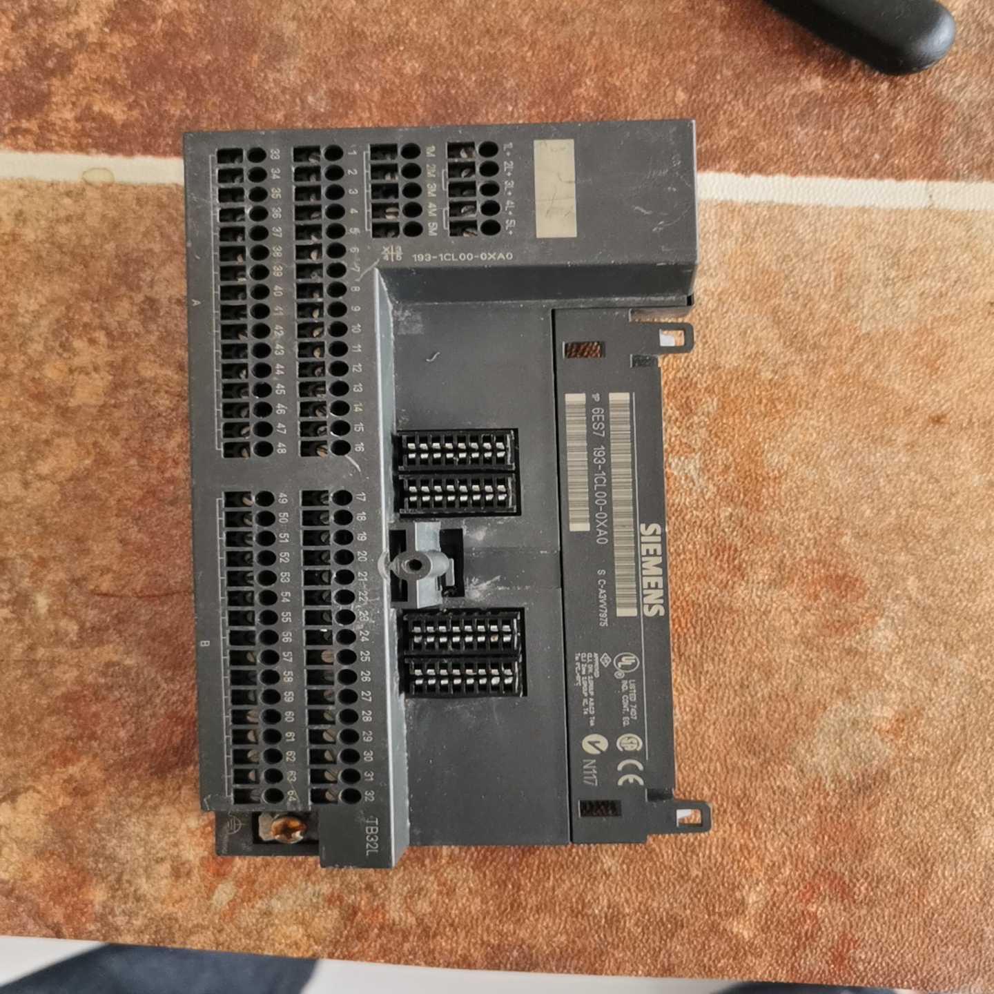 193底座，定货号为193-1CL00;功能，测试询价