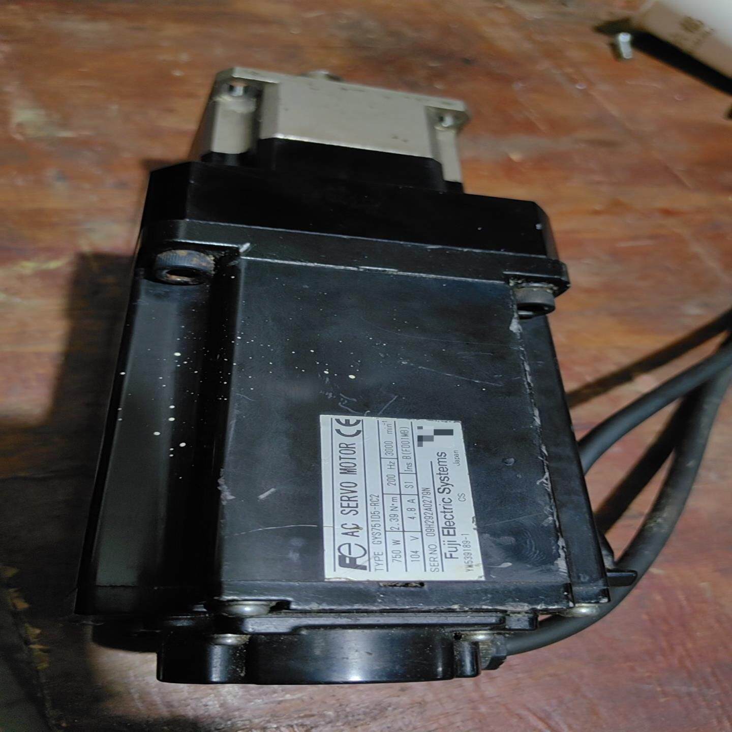 议价拆机富士伺服电机 GYS751D5-RC2   750W