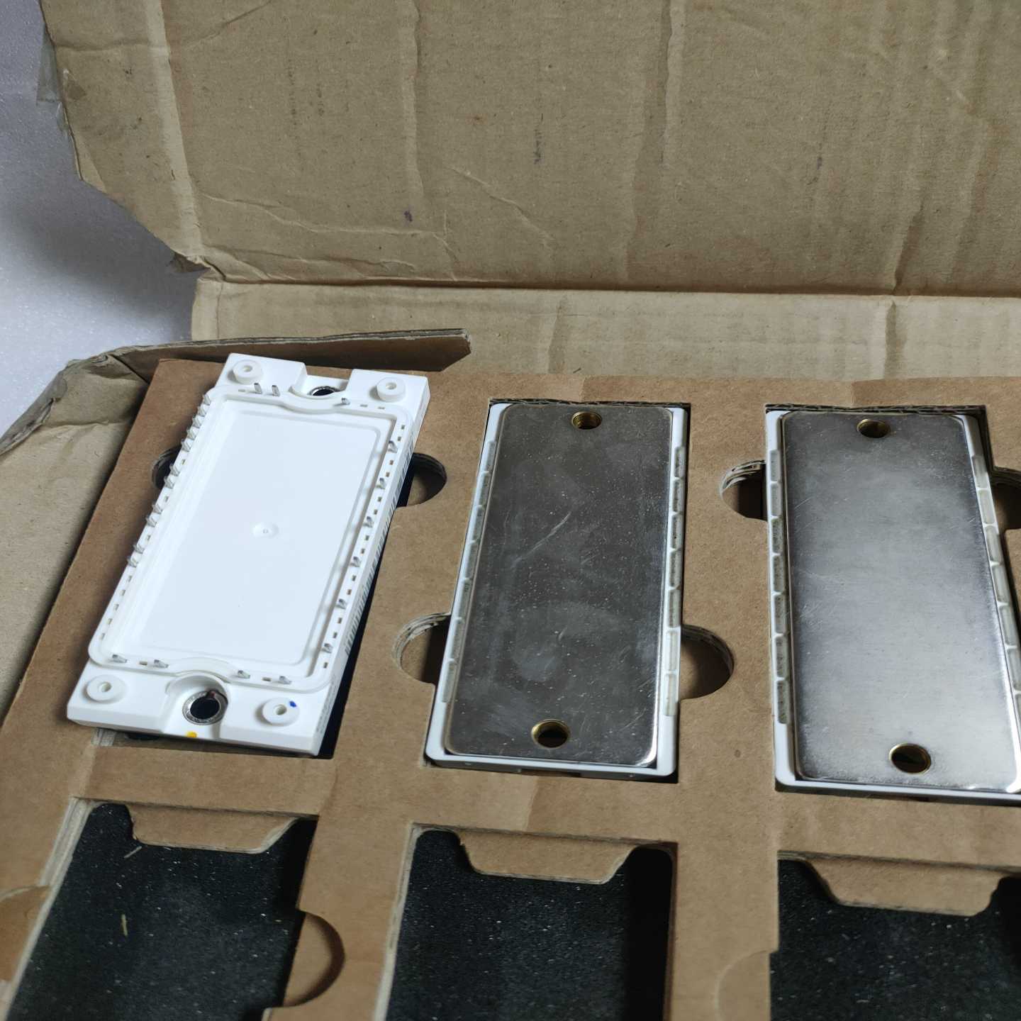 （议价）优派克模块FP25R12KE3