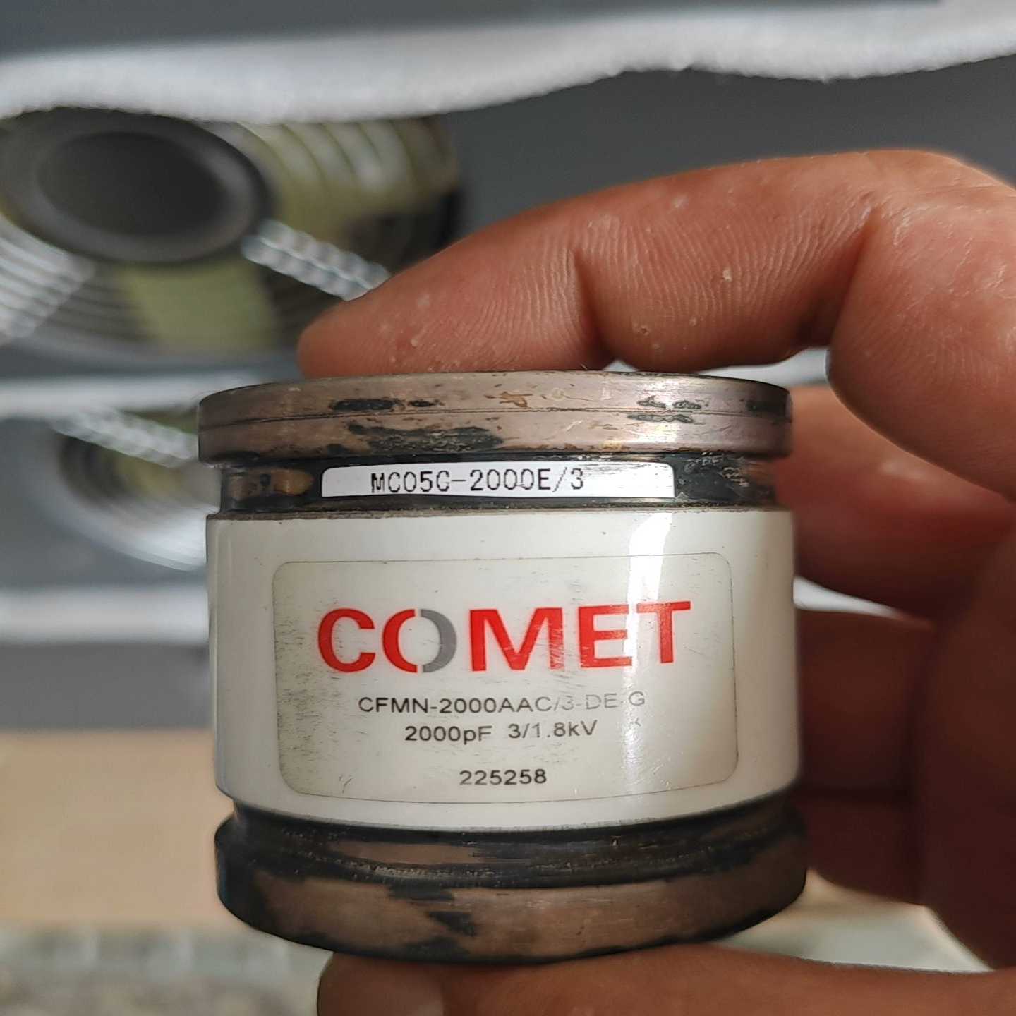 出售COMETCFMN-2000AAC/3-DE-G真空电--议价商品