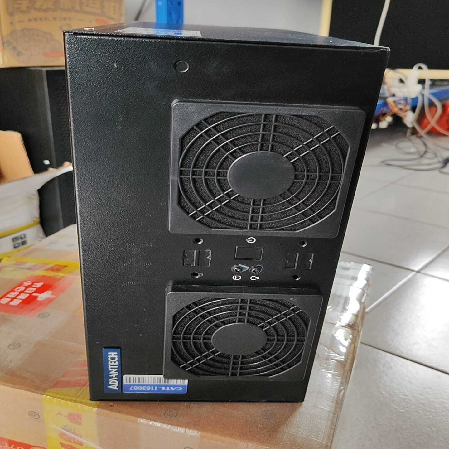 询价研华EBC-GF65机箱空机箱，，标签都在E