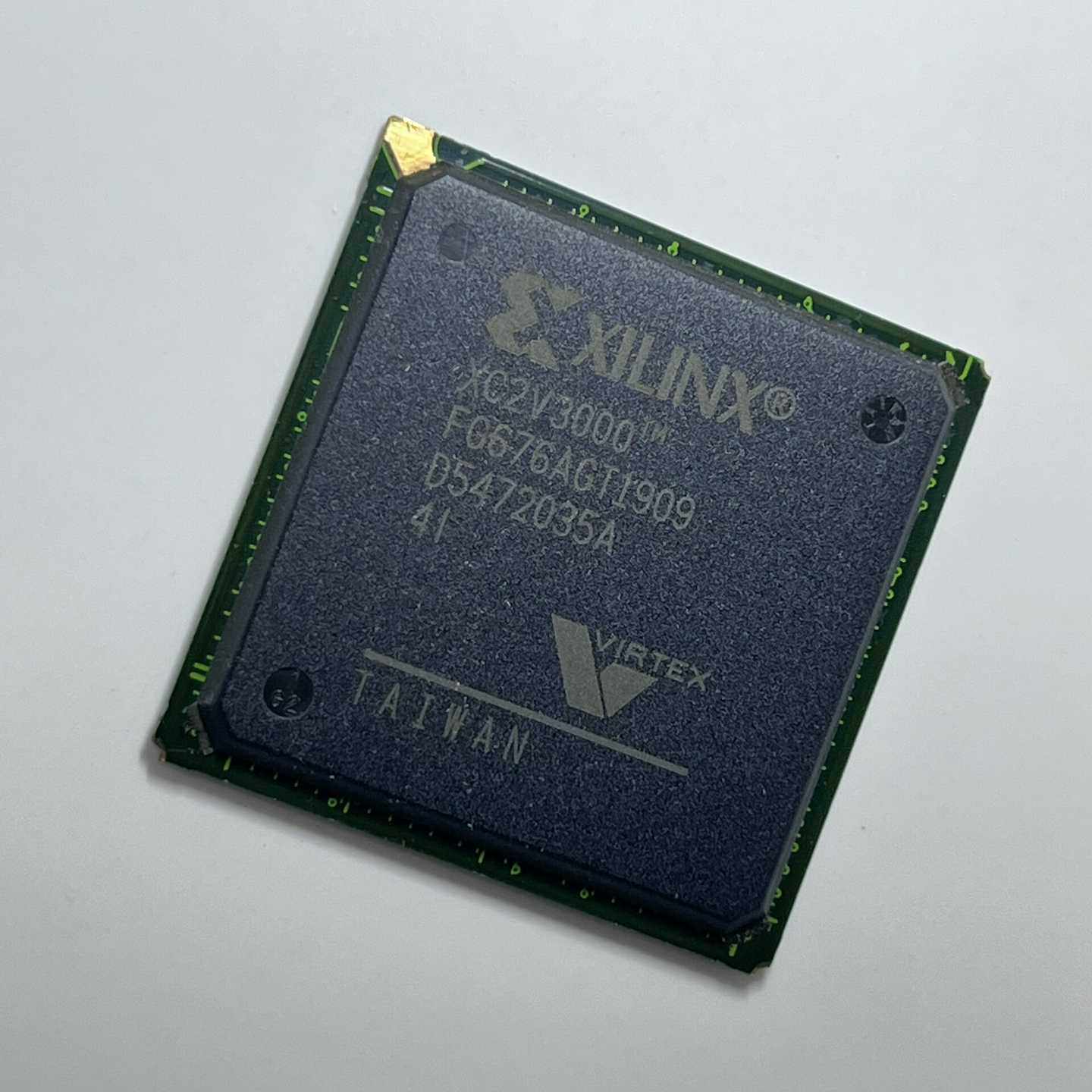 XC2V3000-4FG676IDSP56311VL15-议价