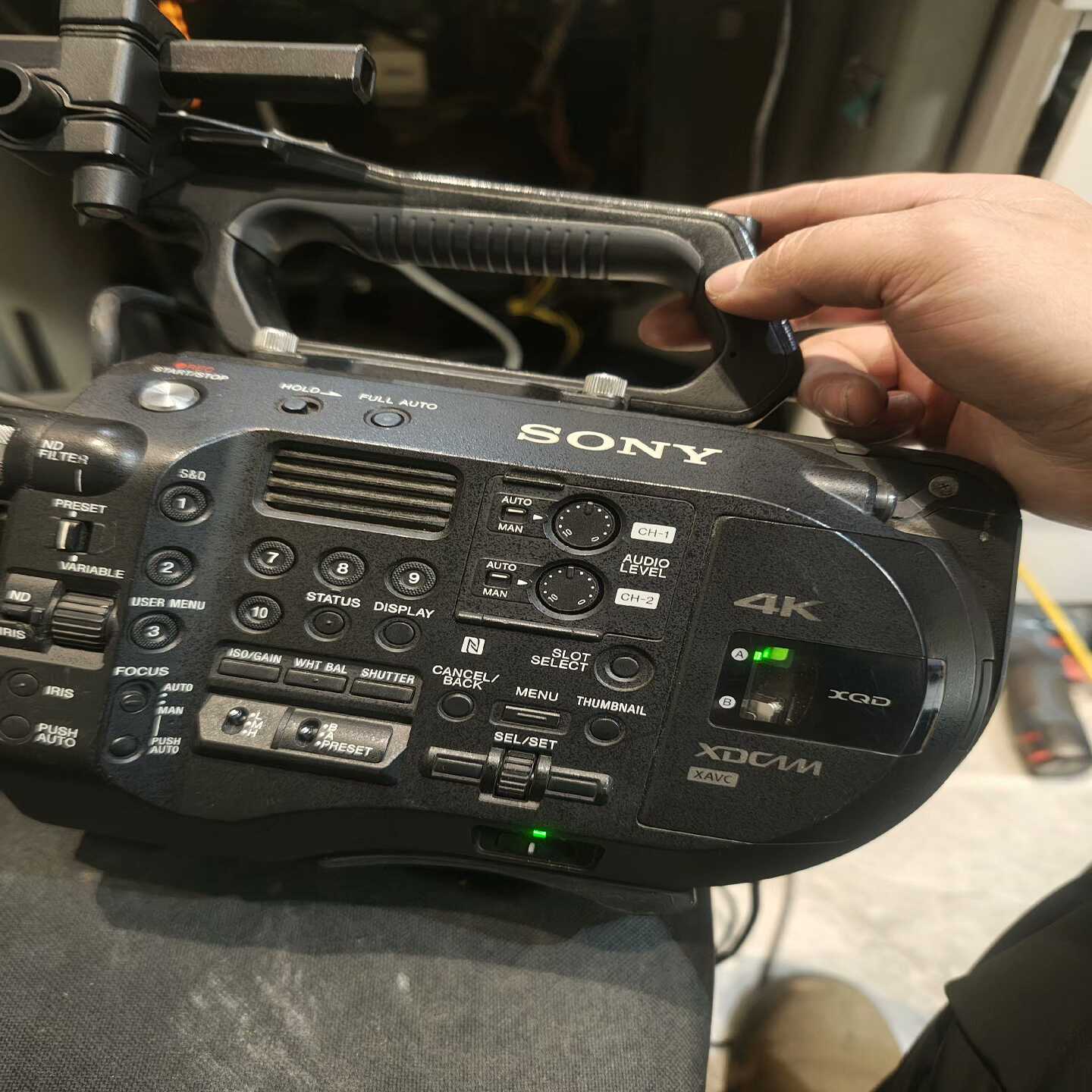 索尼FS7M2摄像机,带18-110镜头,成色看图带手柄-询价客服