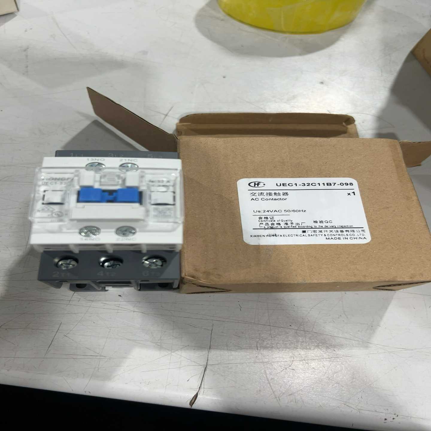 宏发交流接触器UEC1-32C11B7-098就一个喜欢询价
