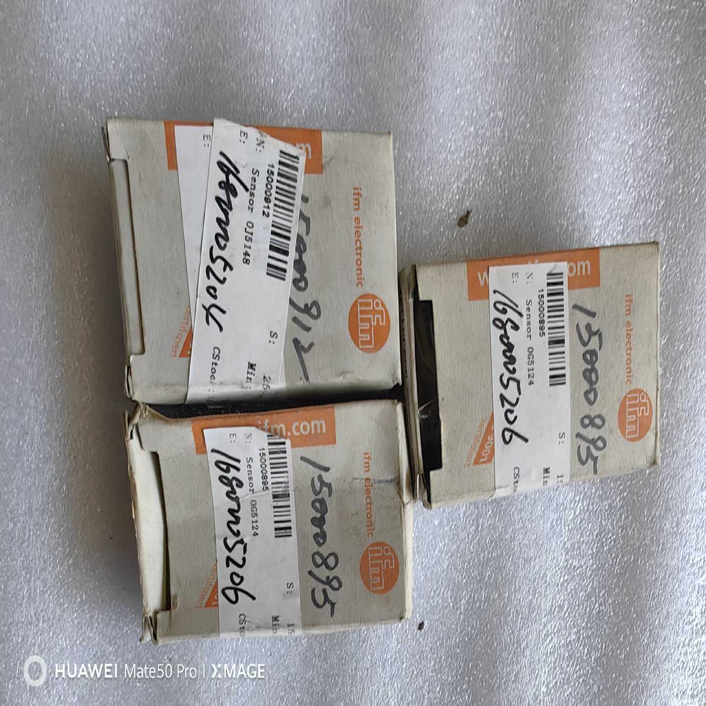 施迈赛SCHMERSAL安全继电器SRB301AN24询价