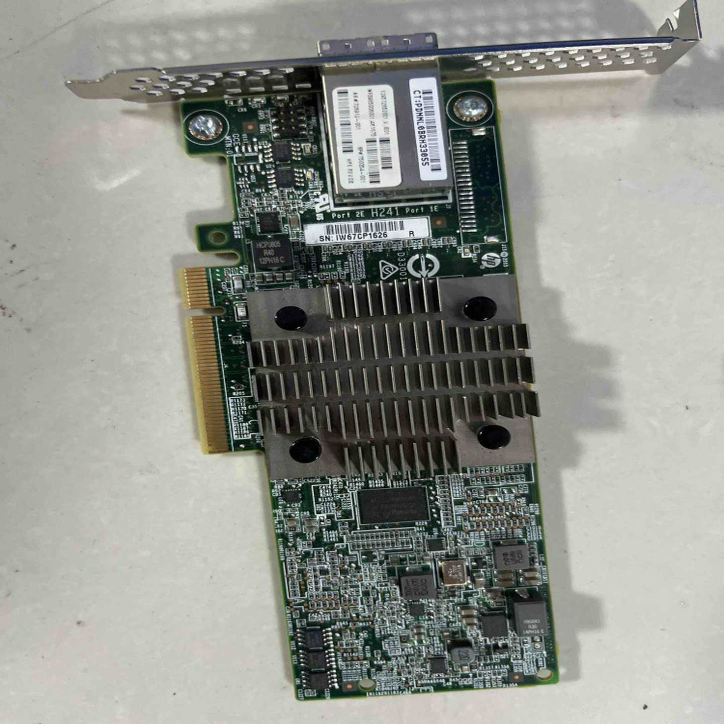 HPH241直通卡外置SAS12GB726913-(亚飞商行）