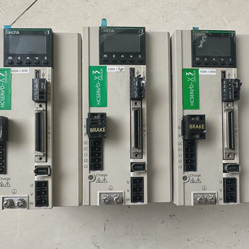 溢价-禾川伺服驱动器SVX3DA120AA1.2kw成色