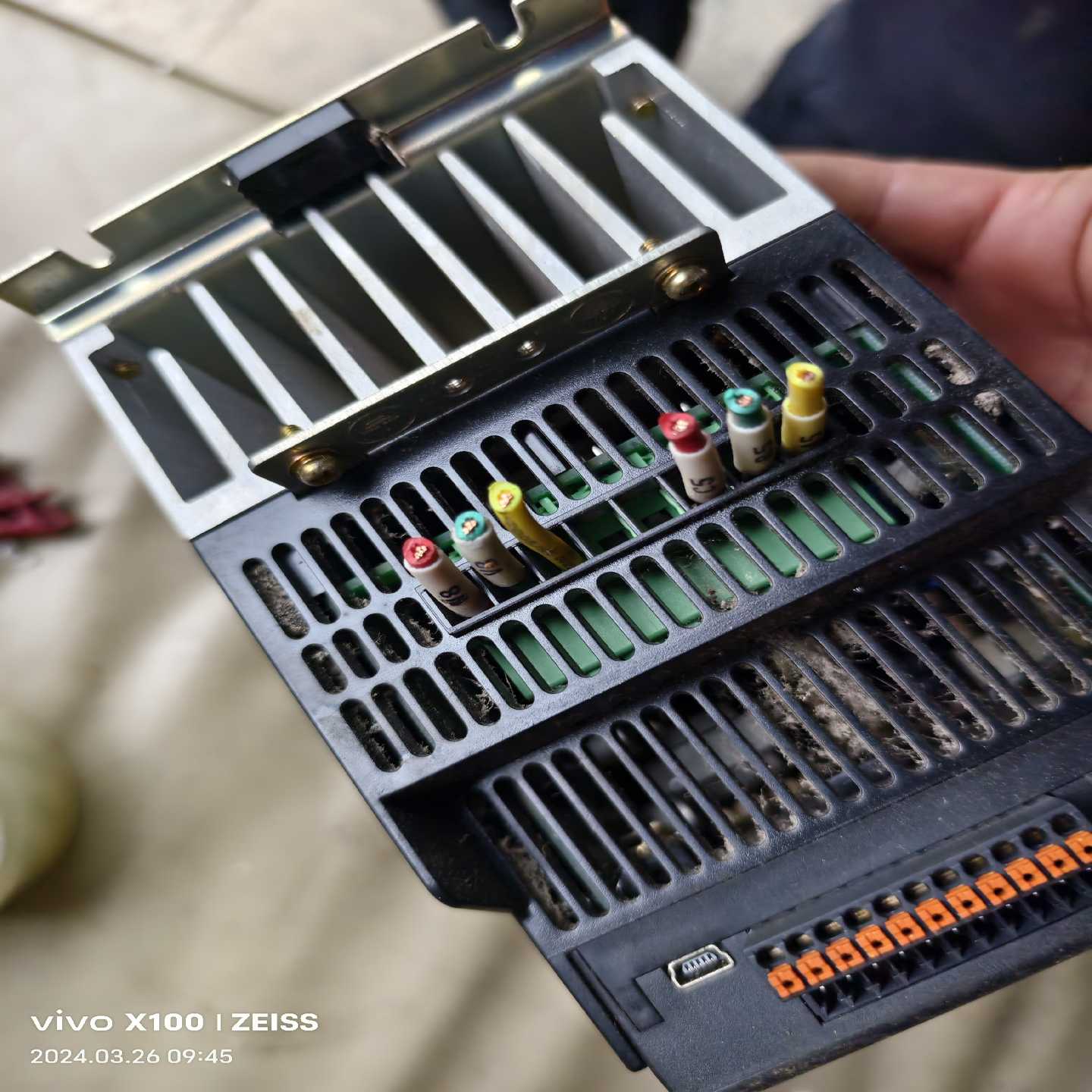 VFC3610-0K75-3P4~询价