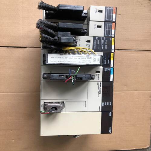 PLC：SYSMAC、C200HE、CPU42、一套成~询价