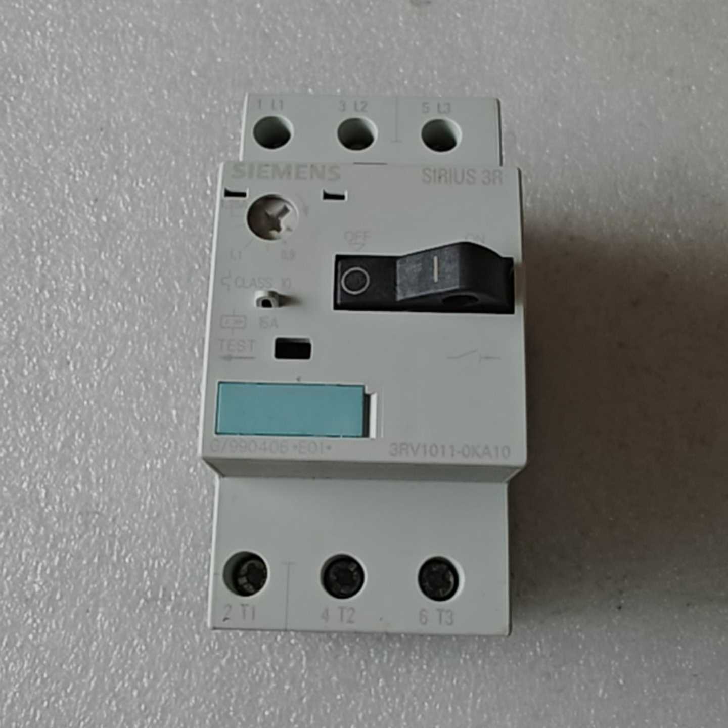西门子原装正品断路器，型号3RV1011-0KA10，0.9--议价商品