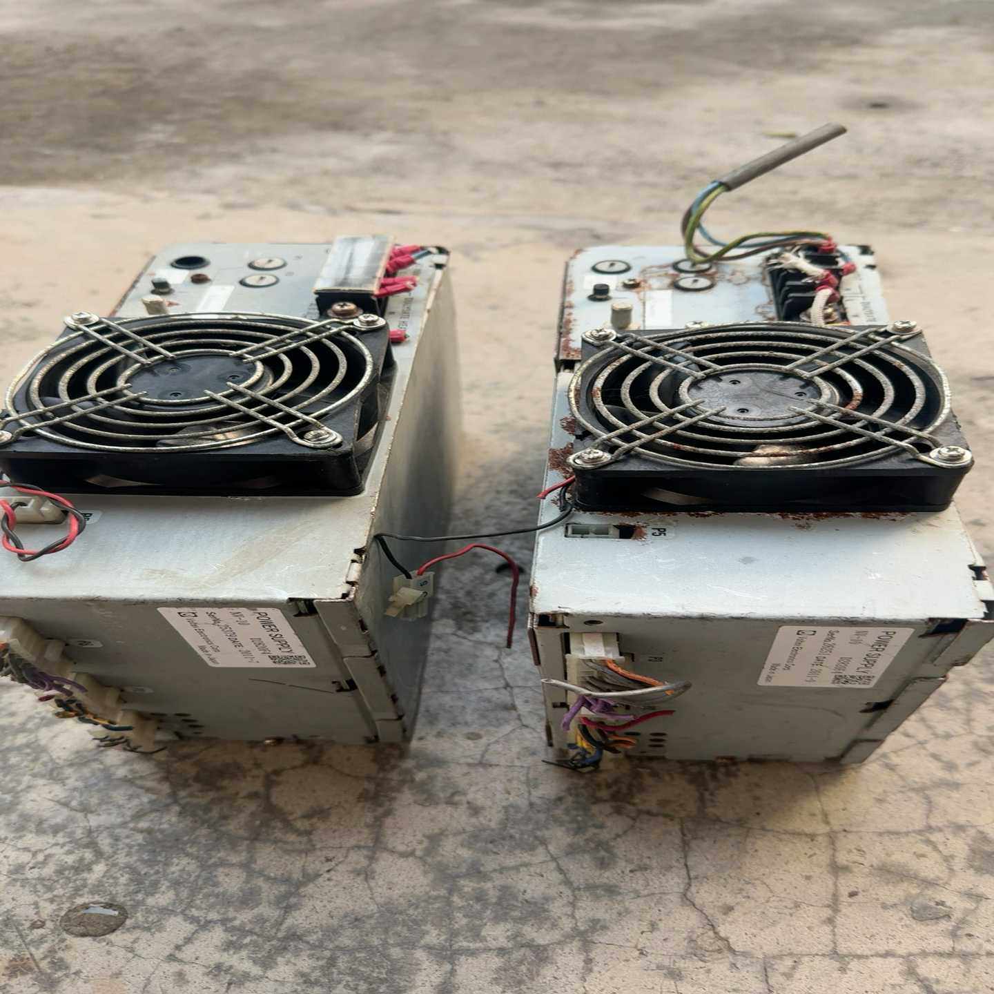 威高日机装DBB-27C电源，成色如图，件，单个价，（零零电子）