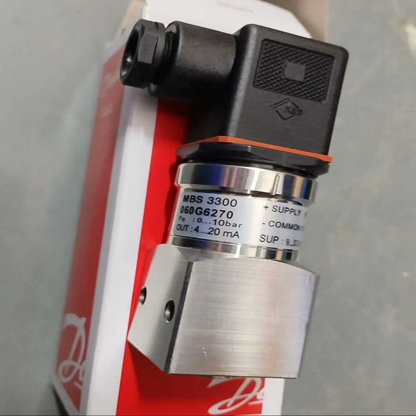 丹佛斯压力传感器060G6270原厂件议价……询价