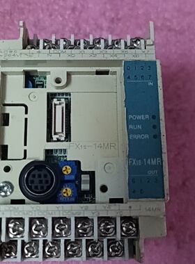 三菱FX1S14MR001外壳有点破损便宜处理感-议价