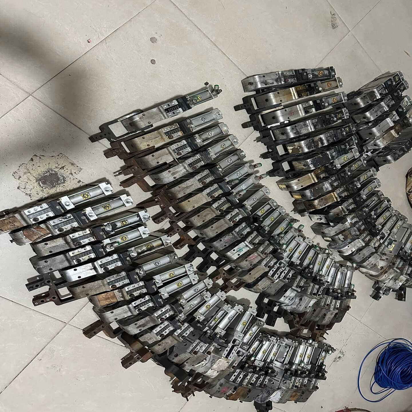 TUNKERS德克斯气缸拆机库存50.63气缸便宜处理、只挂--议价商品