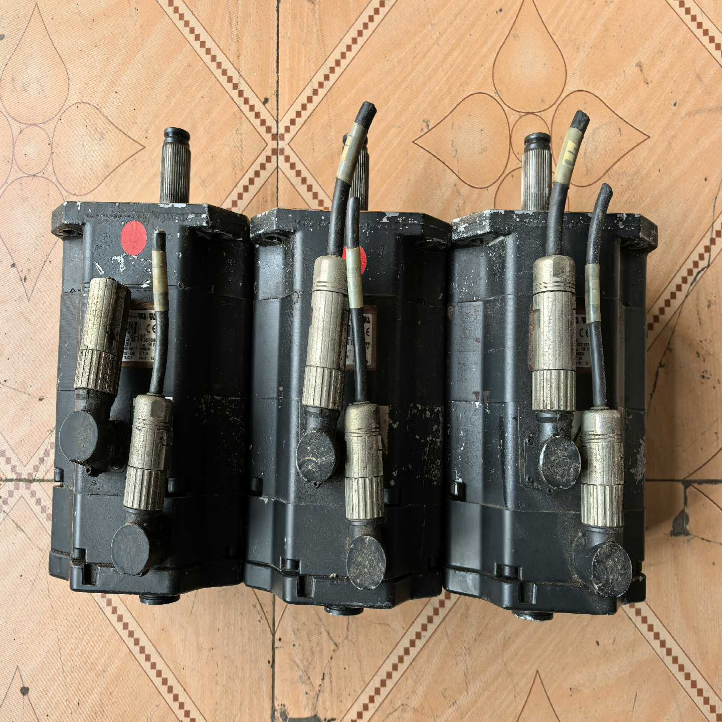 库卡伺服电机1FK6081-6AF71-1ZZ9-ZS4(亚飞商行）