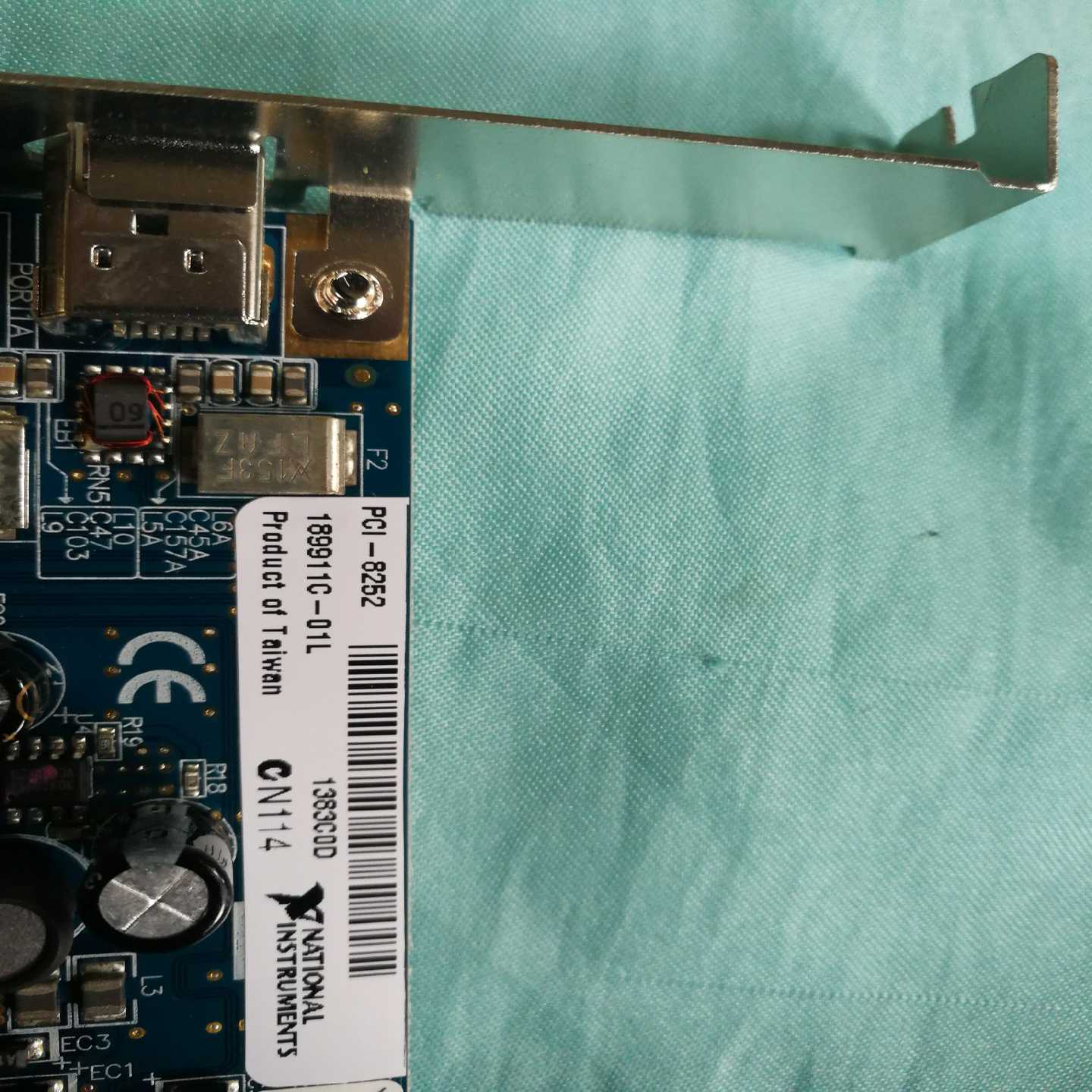 议价成色新二手美E国NI公司的PCI-8252火线1394卡，1现货/维修