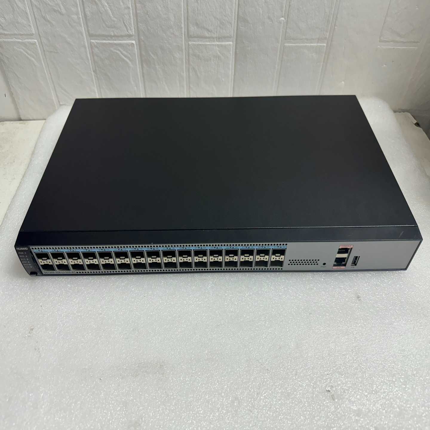 议价6720-2-LI-2-万兆三层网管以现货/维修