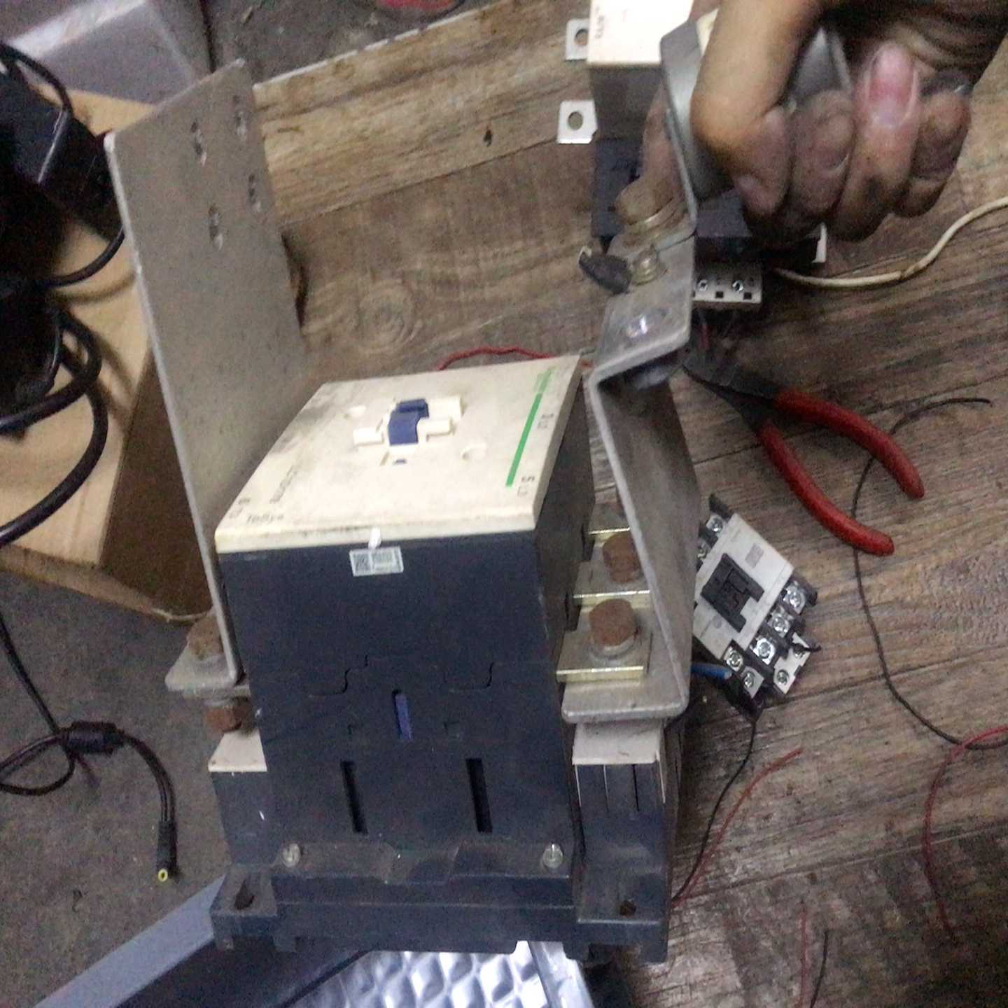 施耐德LC1D170接触器,线圈220V,成色漂亮,拆机件,--议价商品