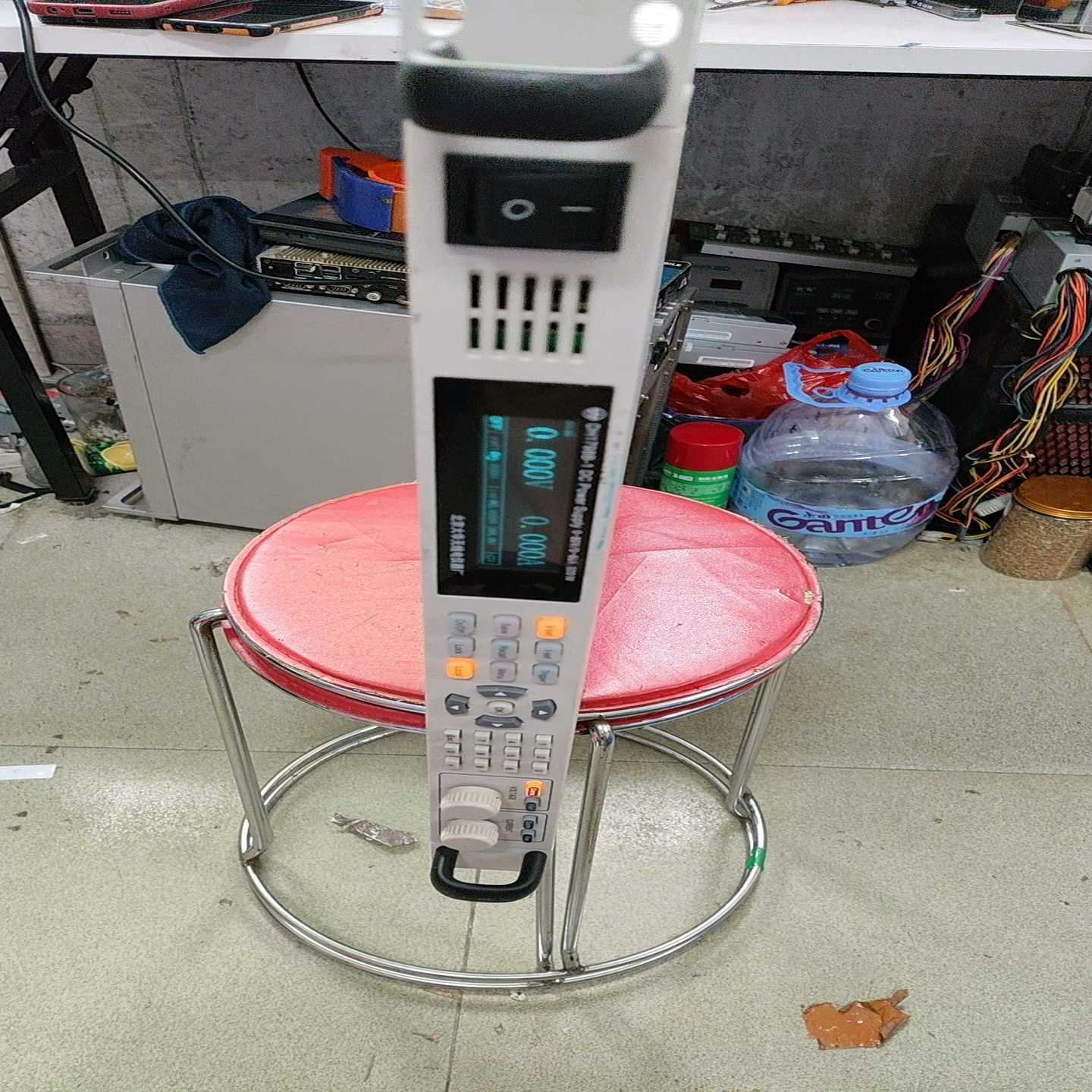 DH1798B-1,大华直流电源，成色如图所示东西比较重-询价客服