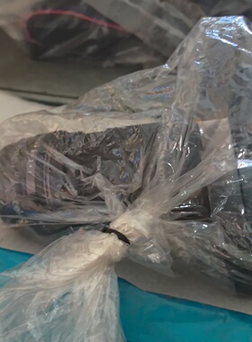 UNiiQA e2V EV71YC1MCL4005BA1