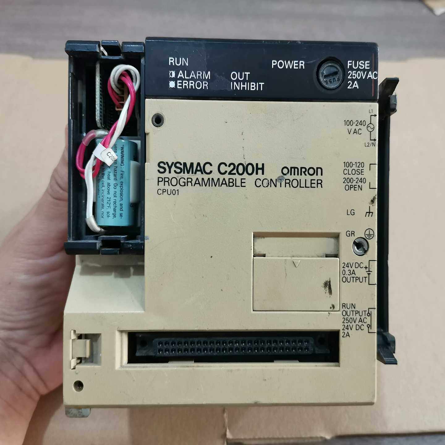 询价C200H-CPU01-E实物如图所示，功能，实