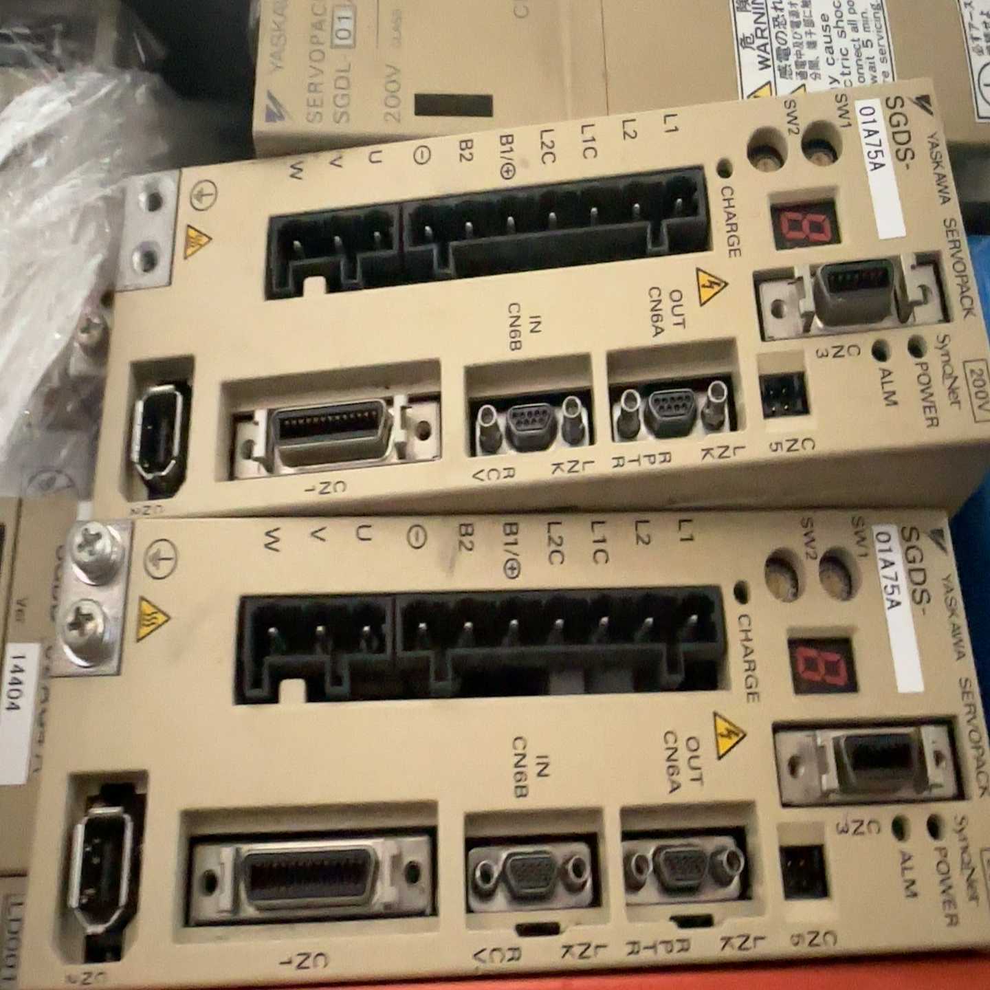 询价安川驱动器SGDS-01A75A