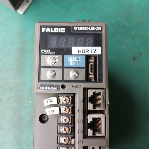 寻“”RYS201S3LSSZ59富土伺服驱动器400w