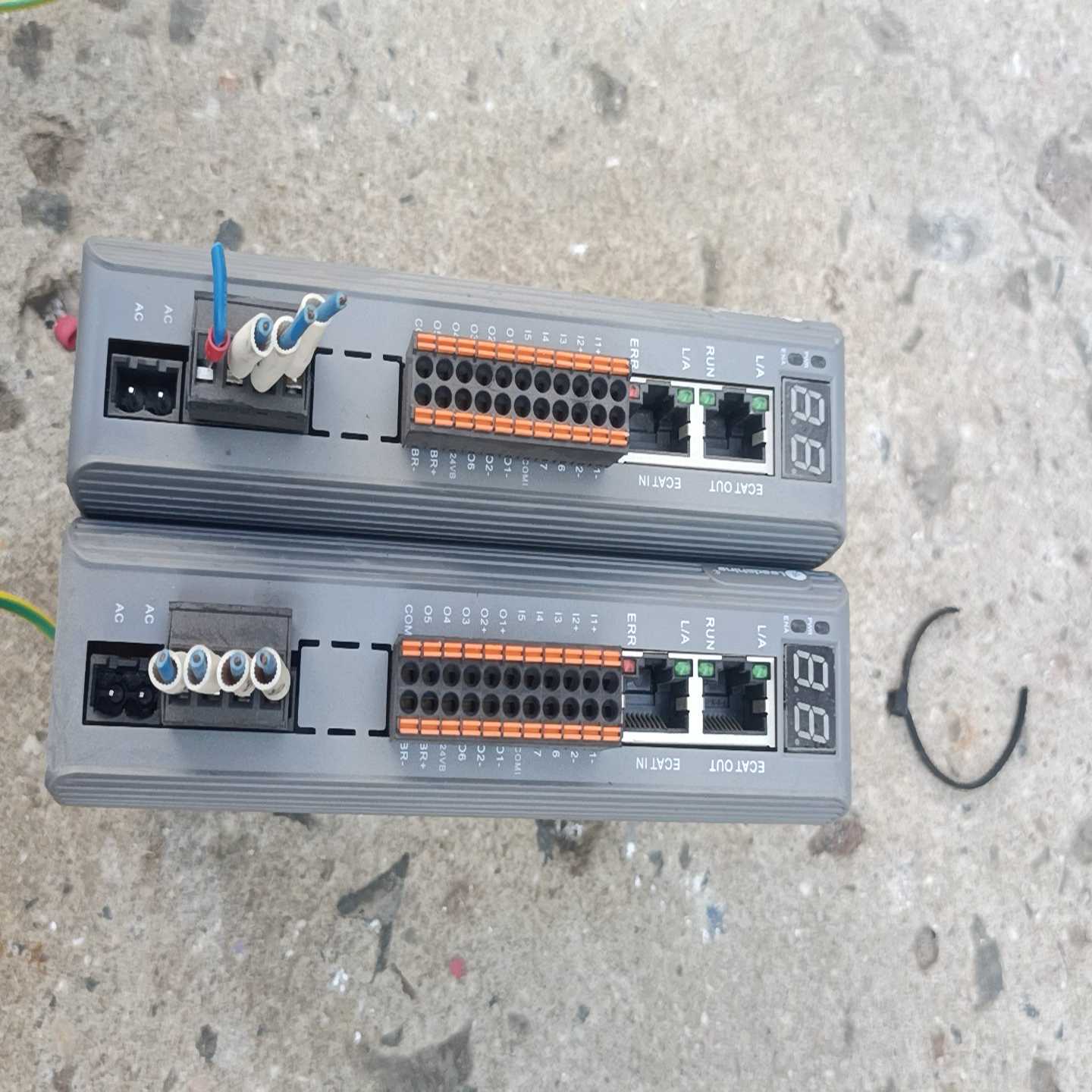 雷赛总线驱动器DM3-EC882AC