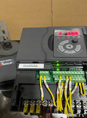 9新海利普HLP-A100变频器4KW/380V三台，成色漂