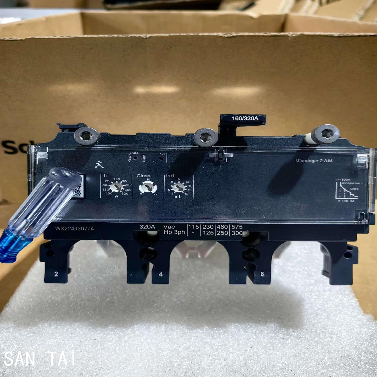 施耐德MIC2 320A 3P 新产品C4032M32；议价