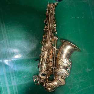 萨克斯成色如图有一个磕碰别 联询价 没有牌子不认识能要