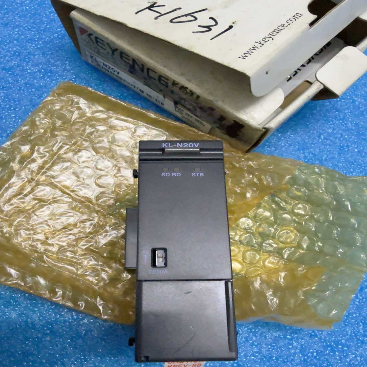 基恩士KL-N20V，实物拍摄成色如图--议价商品