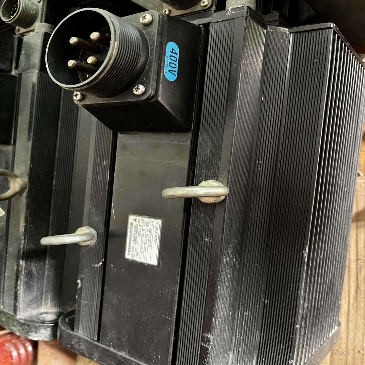 询价SGMGH-55DCB61安川伺服电机，400V高压电机