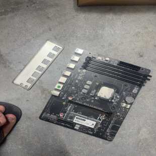 （议价）16核32线程，英特尔D1581主板，。主板自带CP