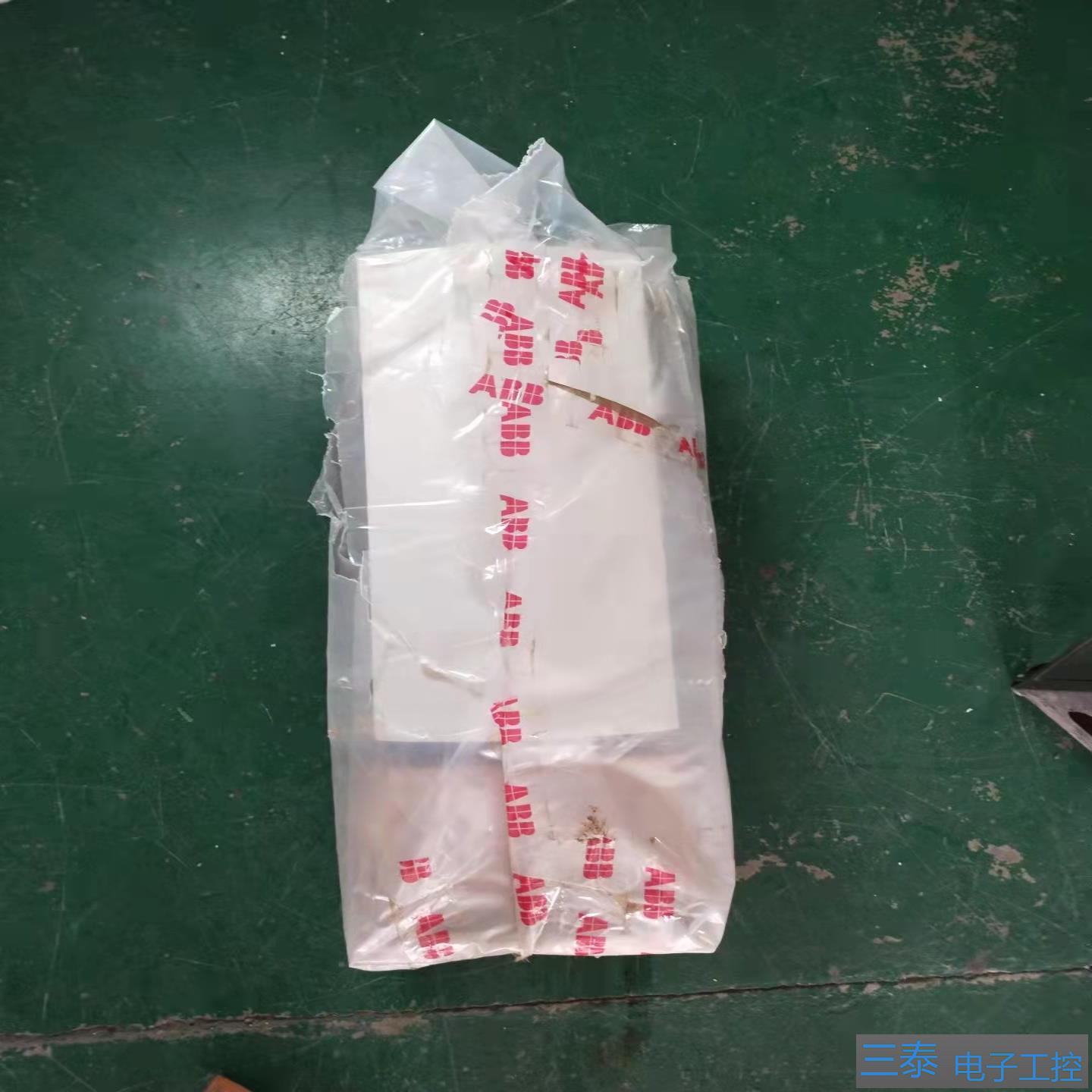 ABB变频器ACS510-01-195A-4，议价