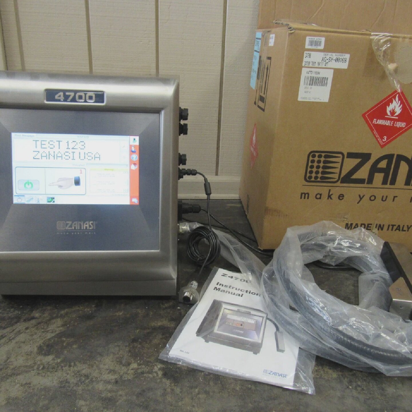 ZANASIZ4700超高速喷射连续打印机系统400米分钟全新