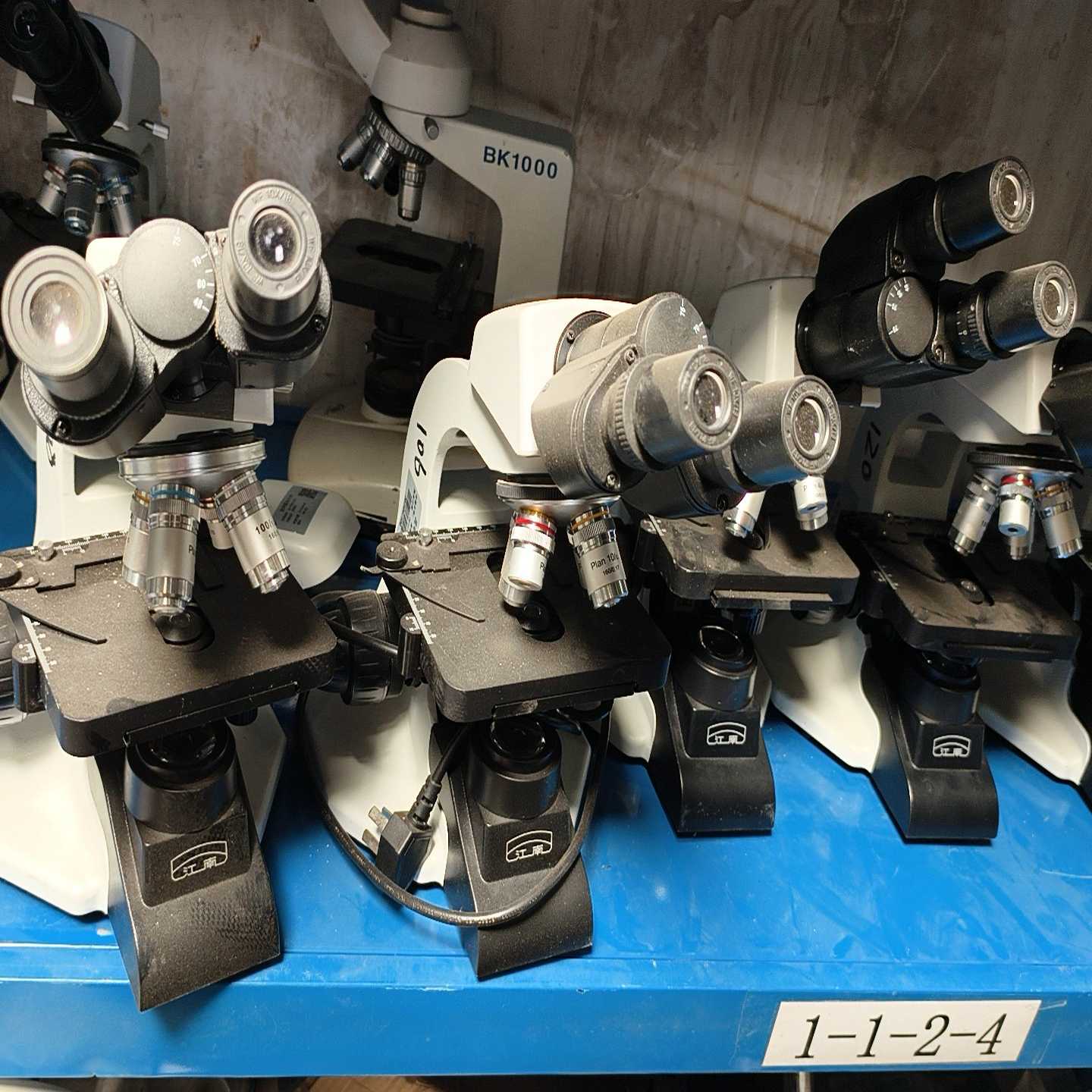 询价~江南显微镜bm 1000有16台，要的朋友联系私聊的自取