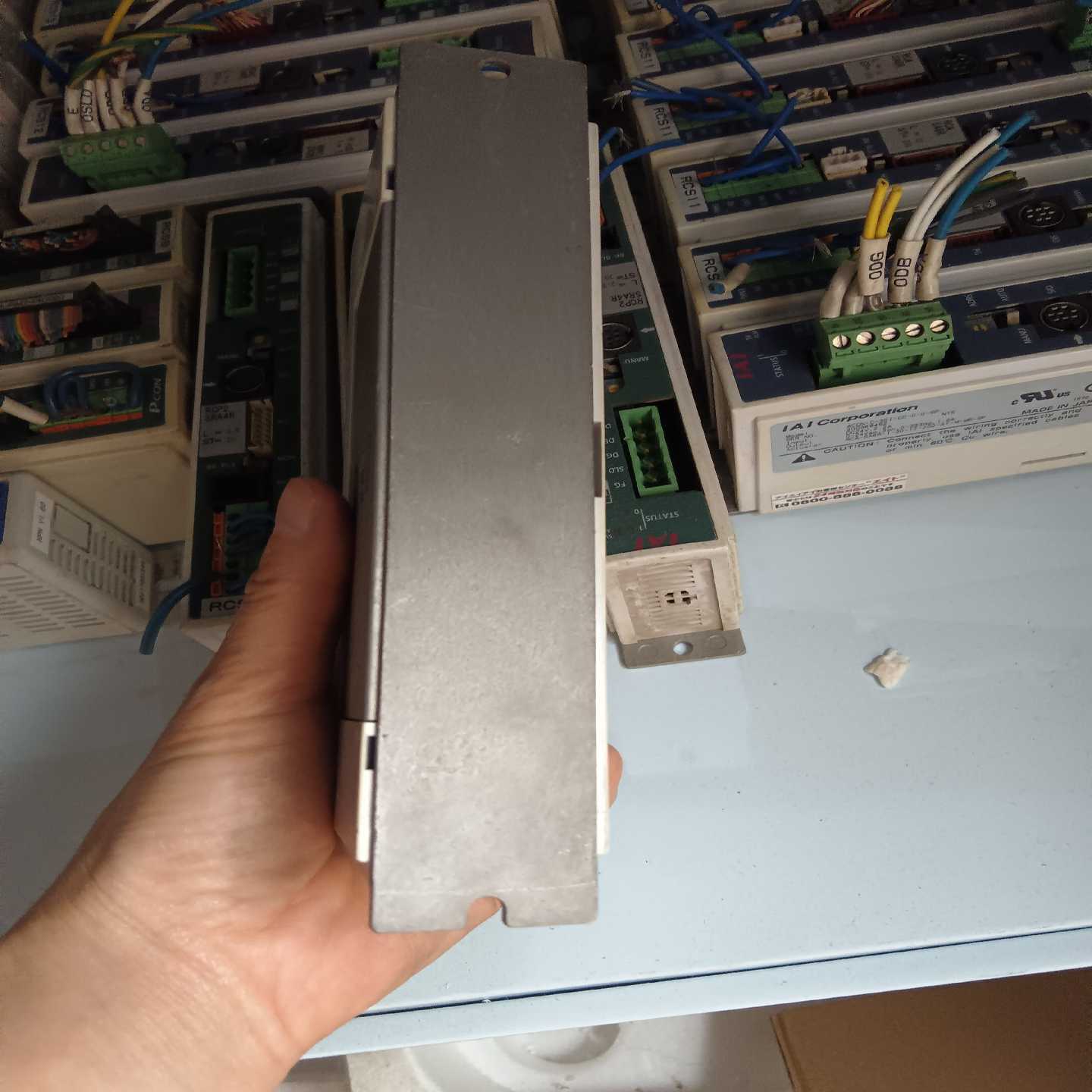 驱动器AC0N-C-301-CC-0-0/功能！成色（电子设备）