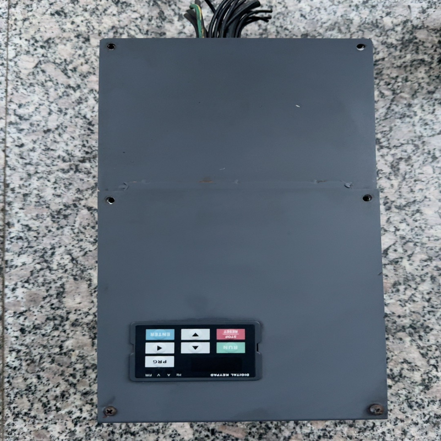 （议价)议价拆机一台众辰空压机变频器SP500T-7R5KY-4-P