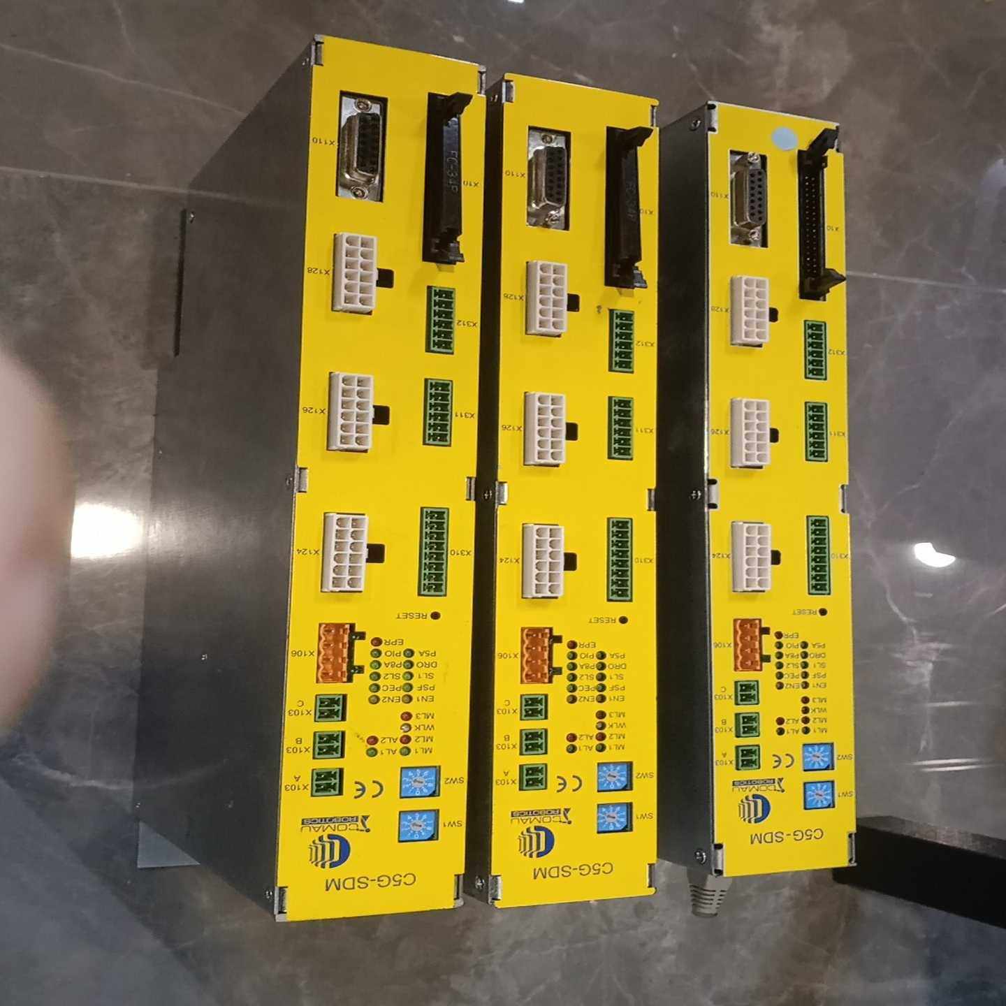 询价 COMAU 柯马 机器人控制器 C5G-SDM~可接维修
