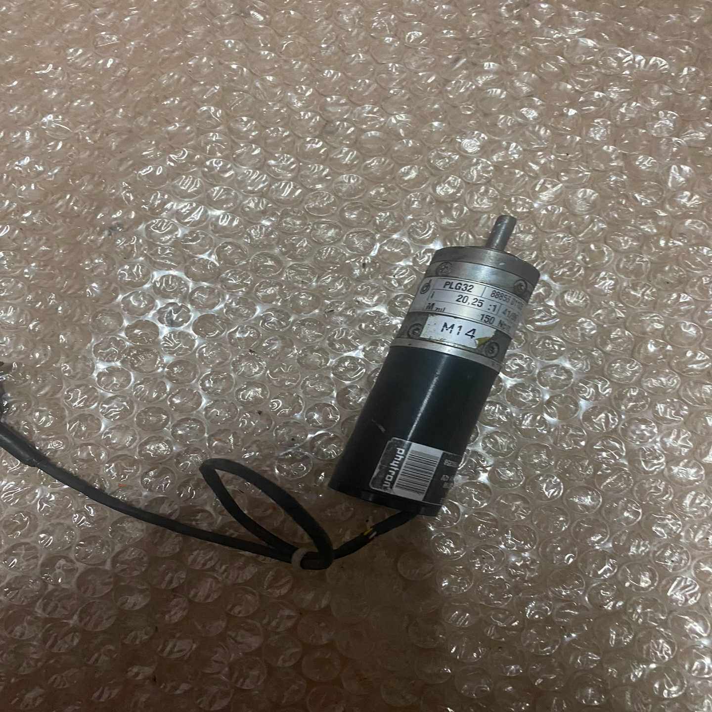 【请询价】德恩科无刷减速电机PLG32 88856 01105成色如图