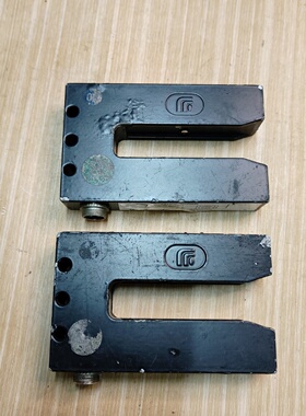 PS210C光电传感器黑色外壳外观有使用痕迹议价