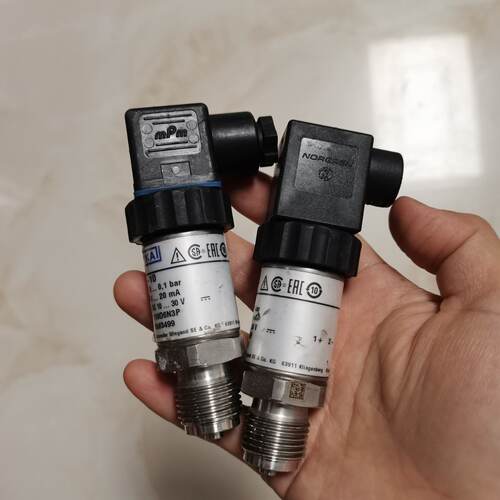 （请询价）WIKA压力传感器S10二手拆机的00.1bar压力传