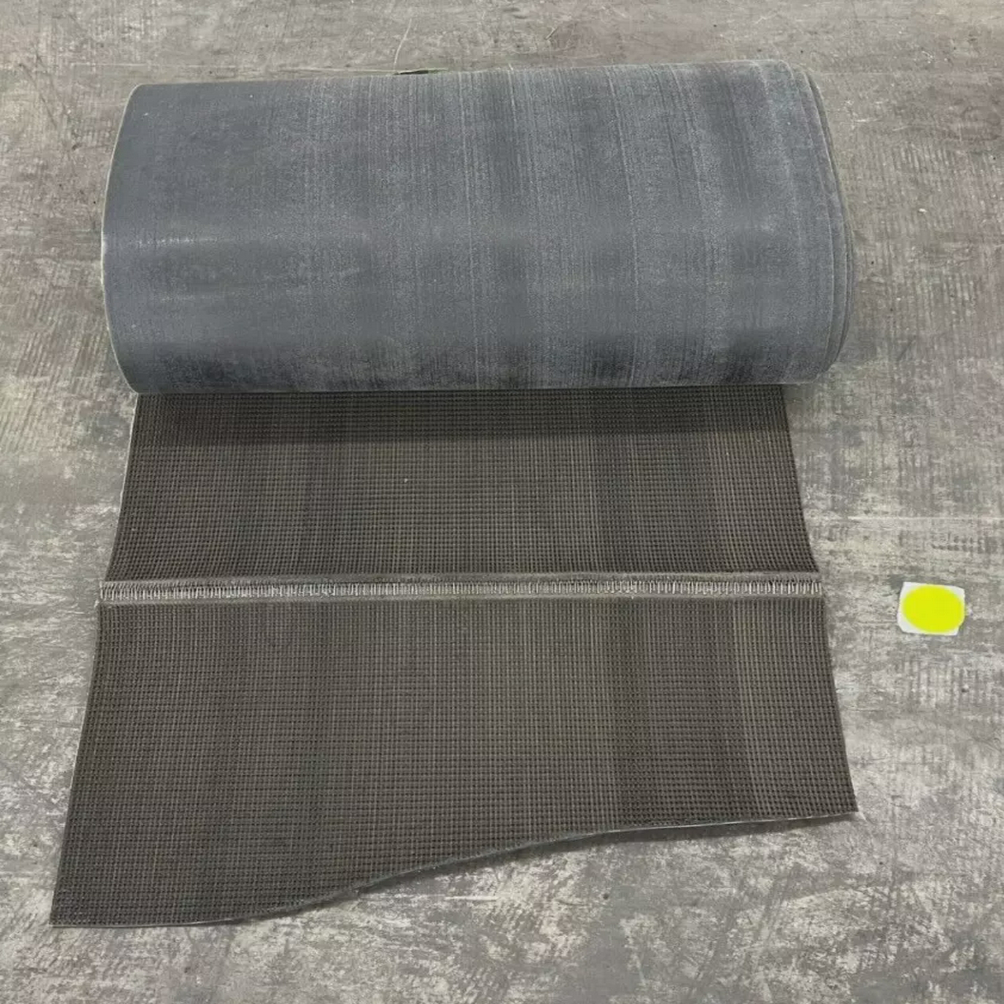 无品牌CONVEYOR皮带38英尺宽24英寸厚0.2045英寸