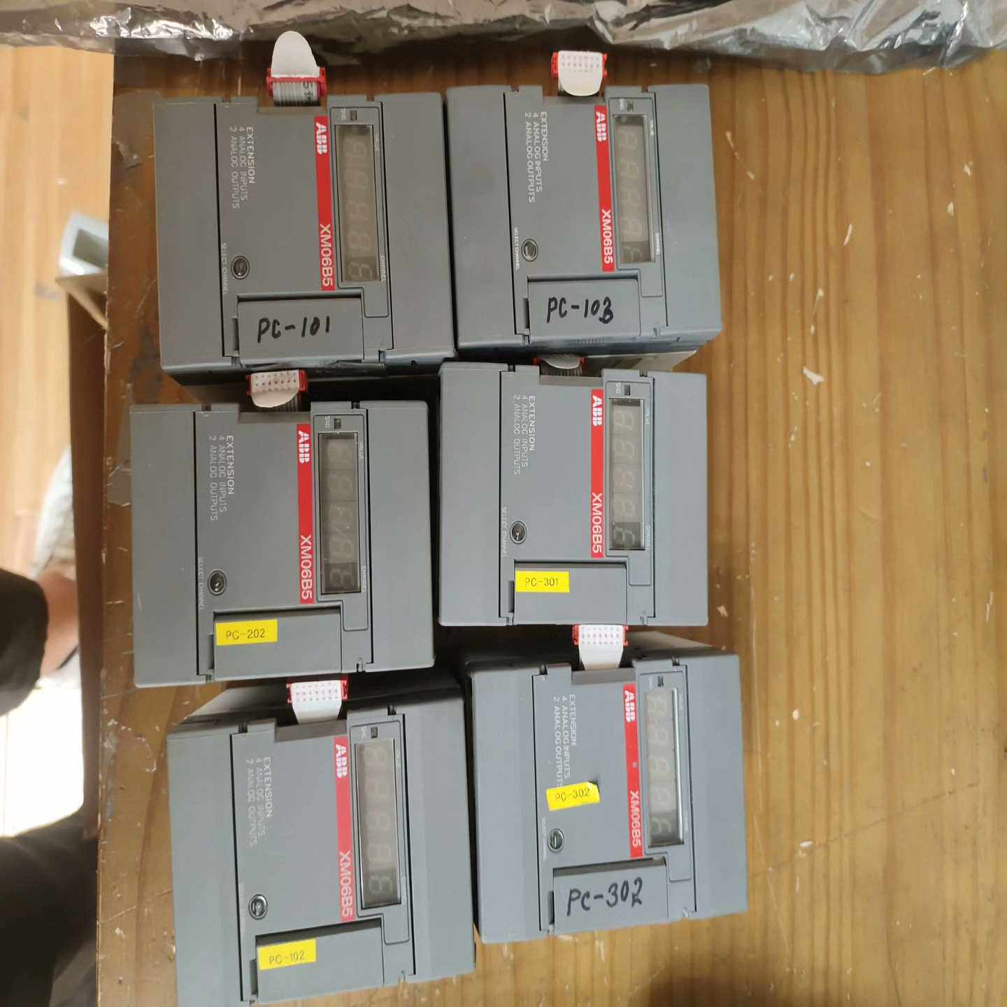 XM06B5  ABB模块成色不错货很多的来