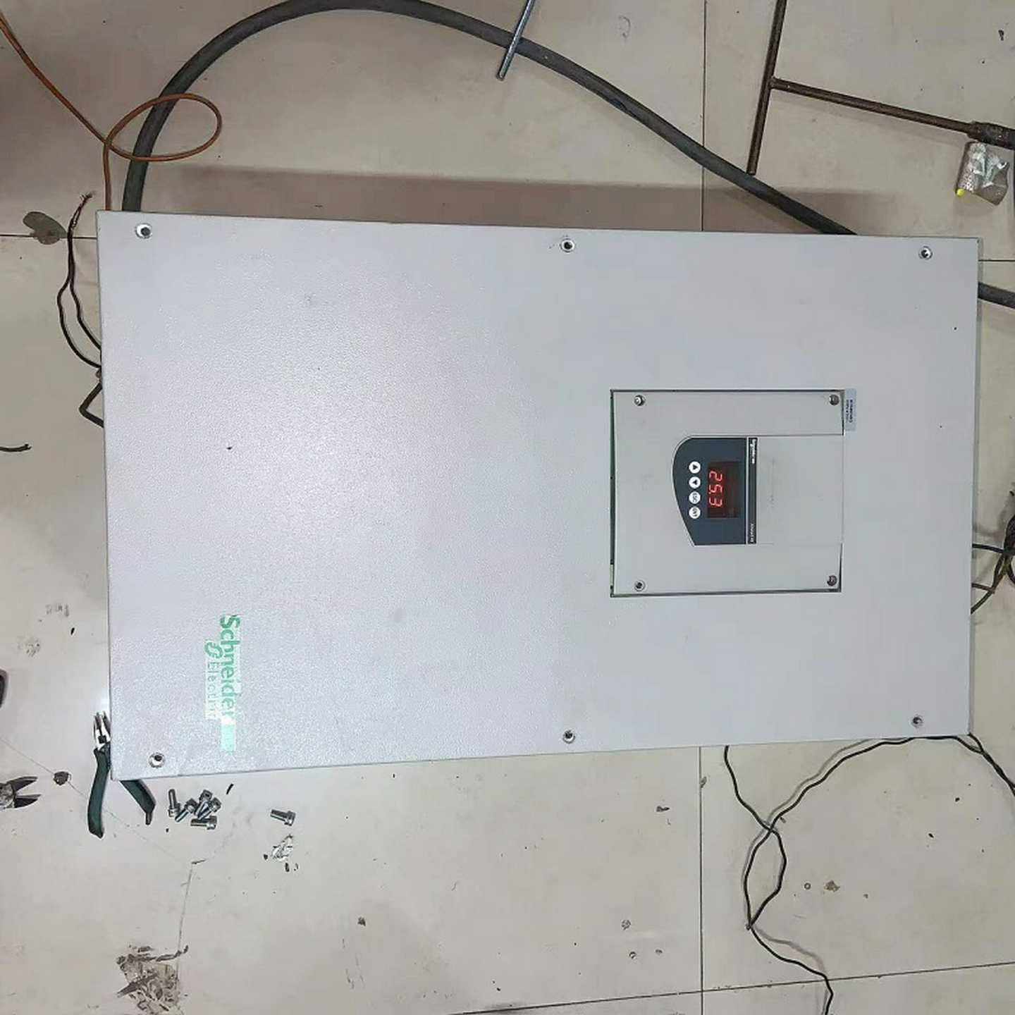 ATS48C48Q施耐德软启动ATS48C41Q拆机包好整机保修6个月ATS48C59Q