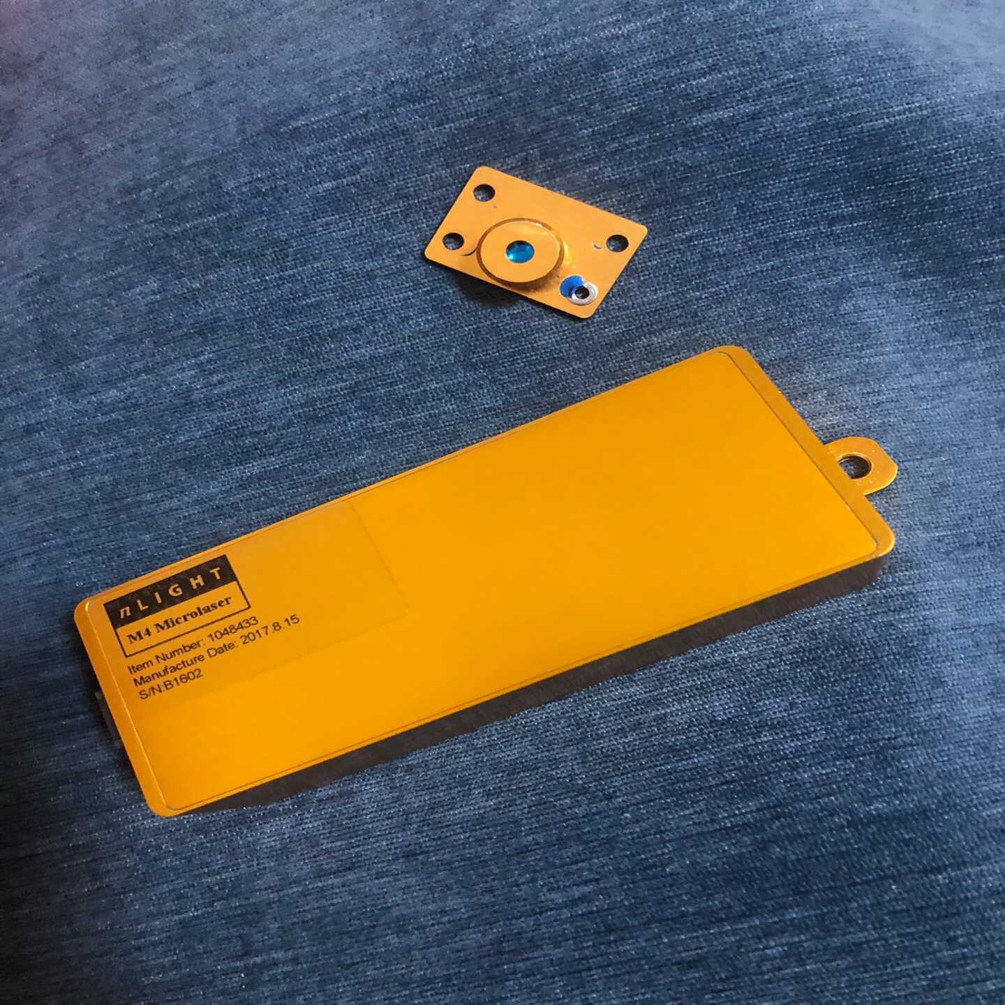 【星慕电子】NLIGHT恩耐光源1064nm波长激光器0.5W型号M4