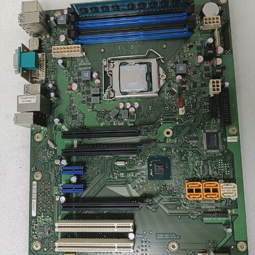 通W520工控主板型号W26361W3071X0-询